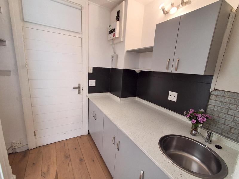 0 Bedroom Property for Sale in Sea Point Western Cape